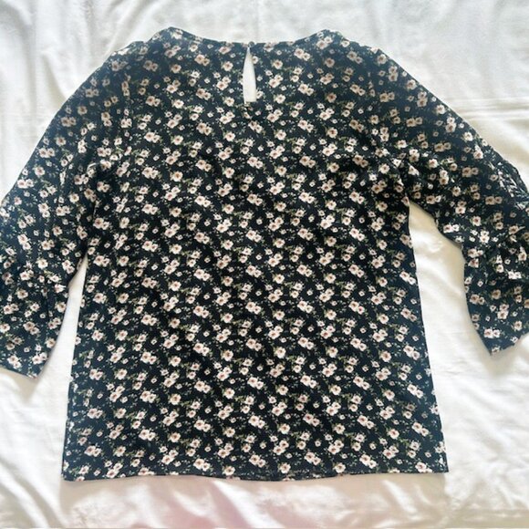 Blouse Ladies PM Boho Black Floral 3/4 Frilled Sleeves WH5505841RK read - Picture 2 of 7